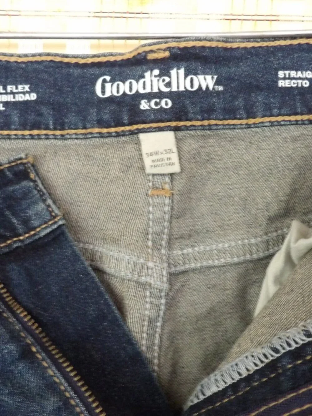 NWOT Men's Goodfellow Size 34x32 Total Flex Straight Leg Blue Denim Jeans
